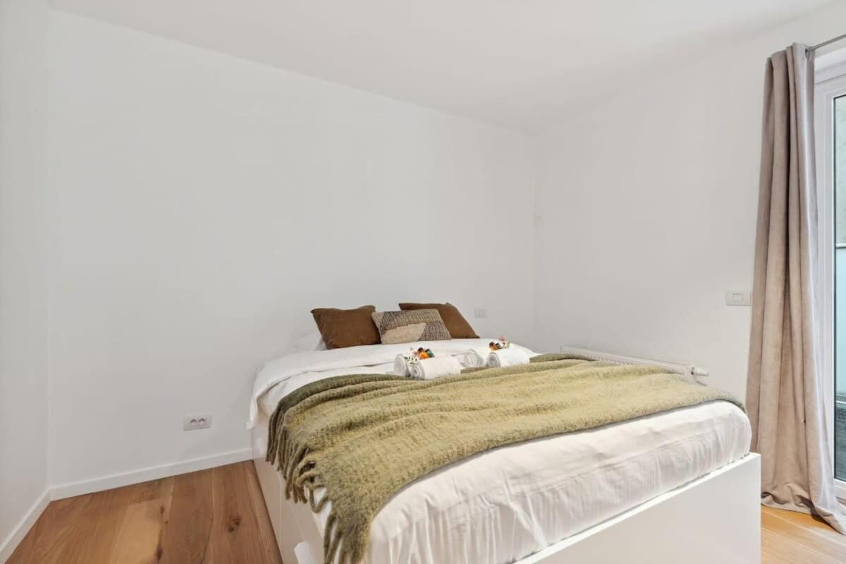 Bright Waterfront Apartment Anversa Esterno foto