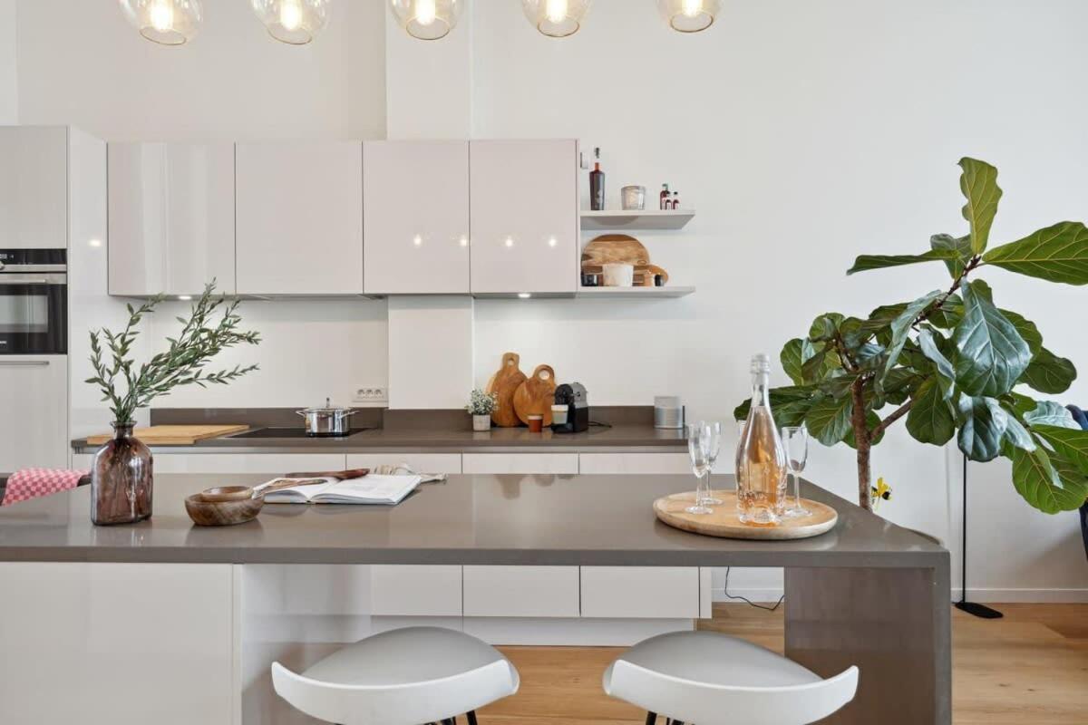 Bright Waterfront Apartment Anversa Esterno foto