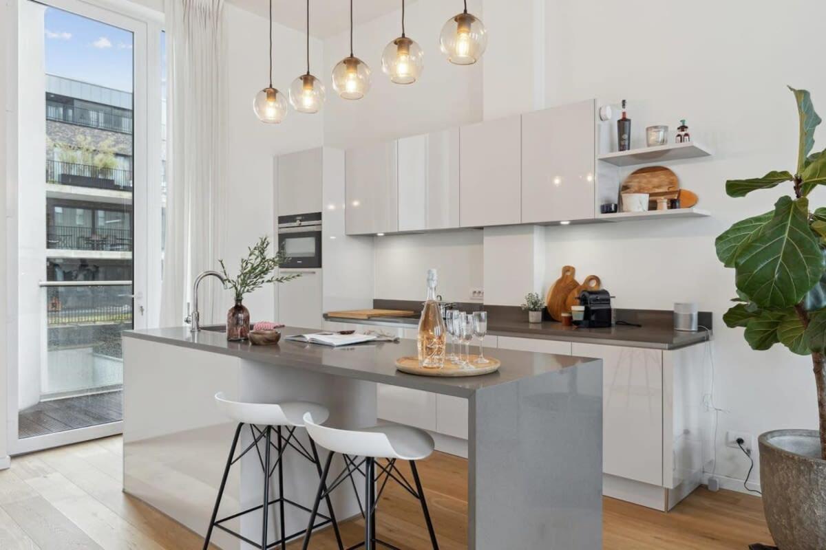 Bright Waterfront Apartment Anversa Esterno foto